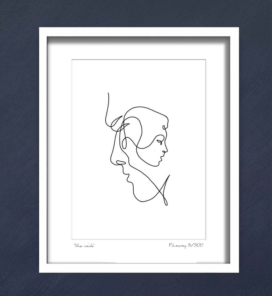 She inside (single line)